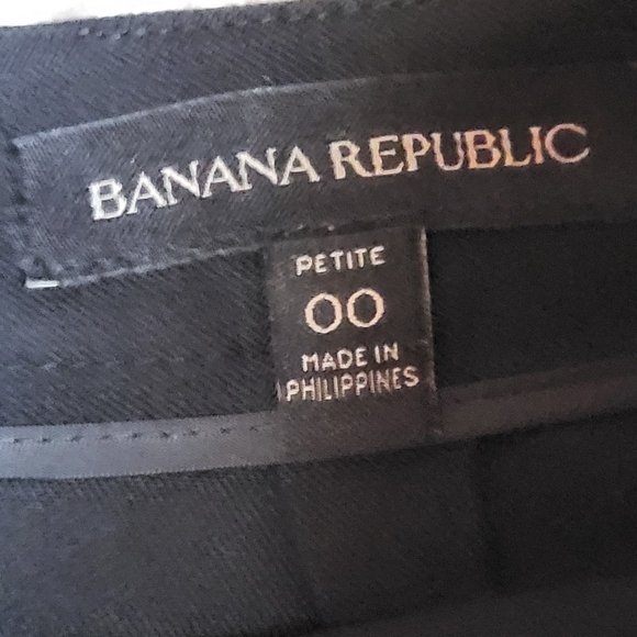 Banana Republic Women's Black Asymmetrical Skirt - Size 00P - Picture 3 of 6